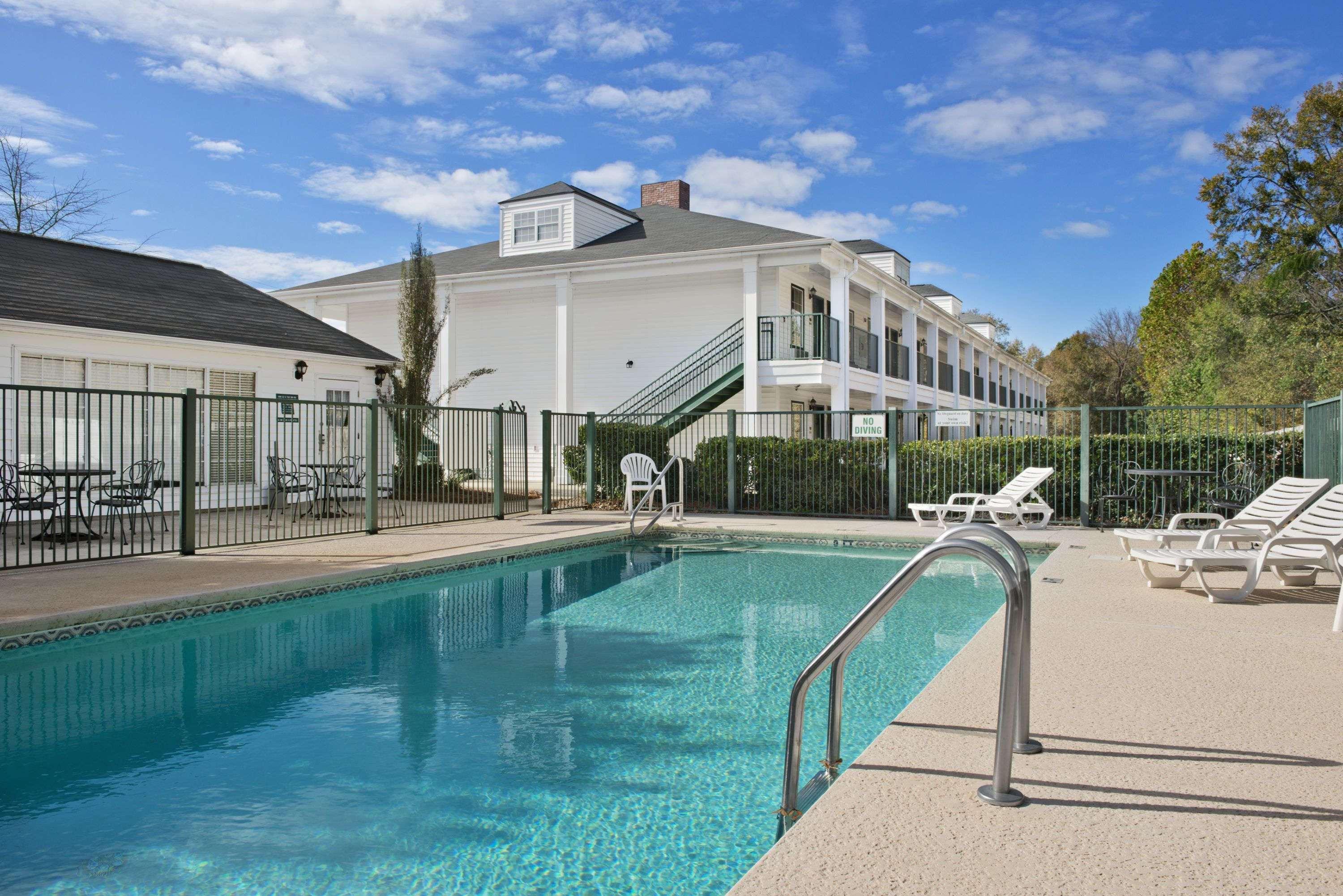 Baymont By Wyndham Eufaula Hotel Exterior foto